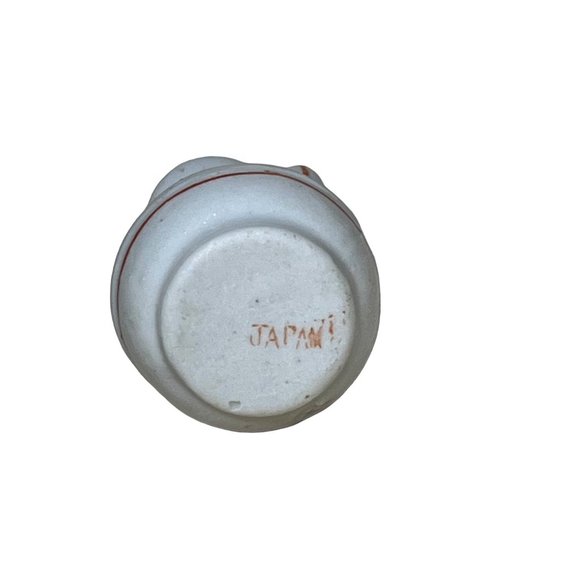 Vintage Miniature Ceramic Vase Made in Japan White Floral - Picture 6 of 6